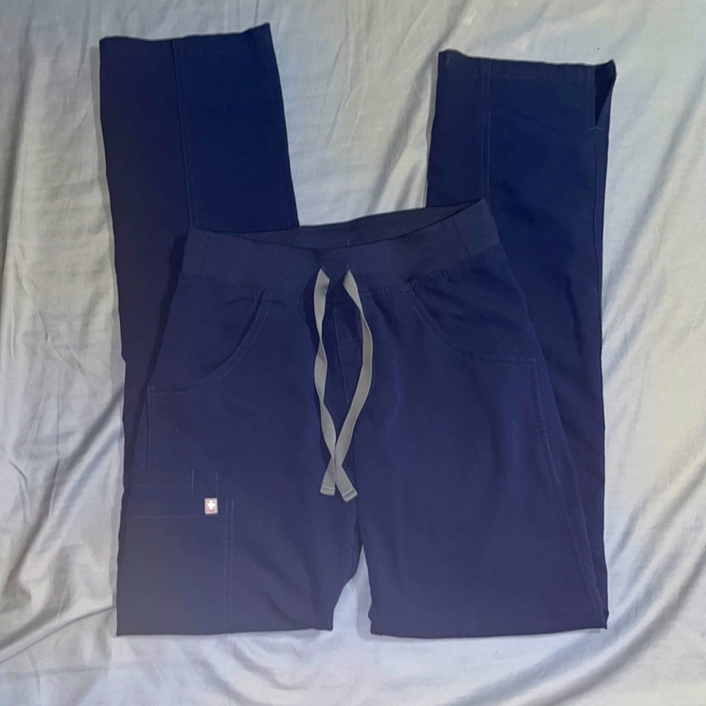Figs kade cargo scrub pants